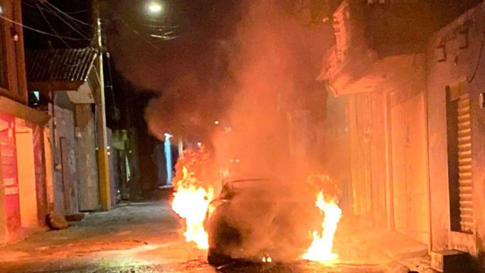 auto incendiado en xonacatepec 